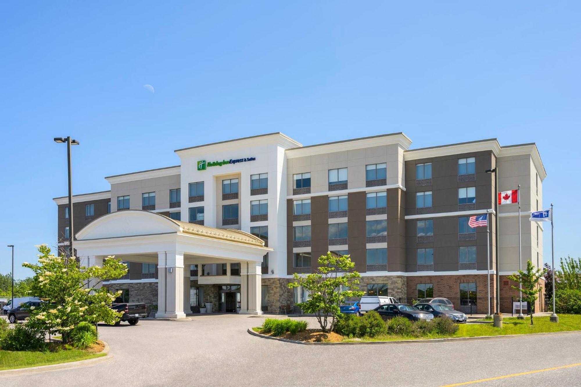 Holiday Inn Express Hotel & Suites North Bay By Ihg Bagian luar foto
